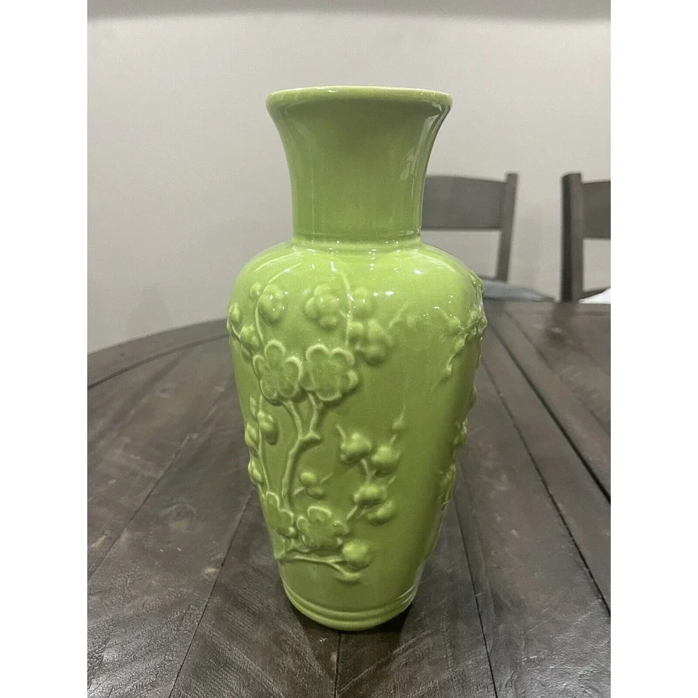 VTG Hyalyn  574 Vase‎ Art Pottery Oriental Style Flowers Celadon Green USA 11